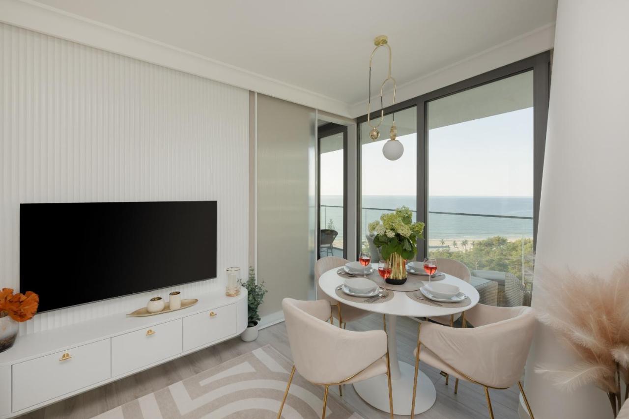 Royallux Apartment Waves Resort & Spa - Sea View From Balcony By Renters Prestige Мендзыздрое Экстерьер фото